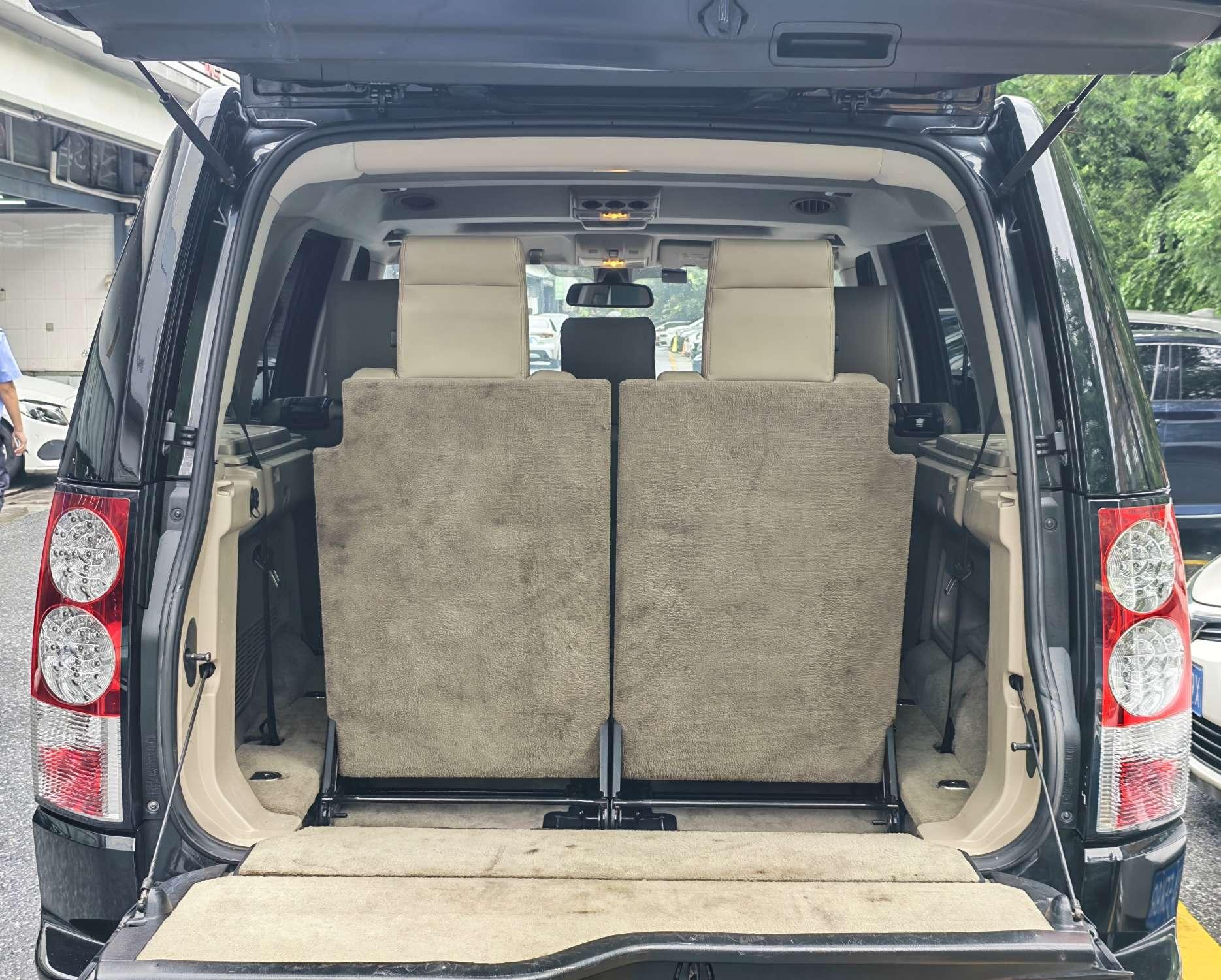 Land Rover Discovery 2012 thumb 7