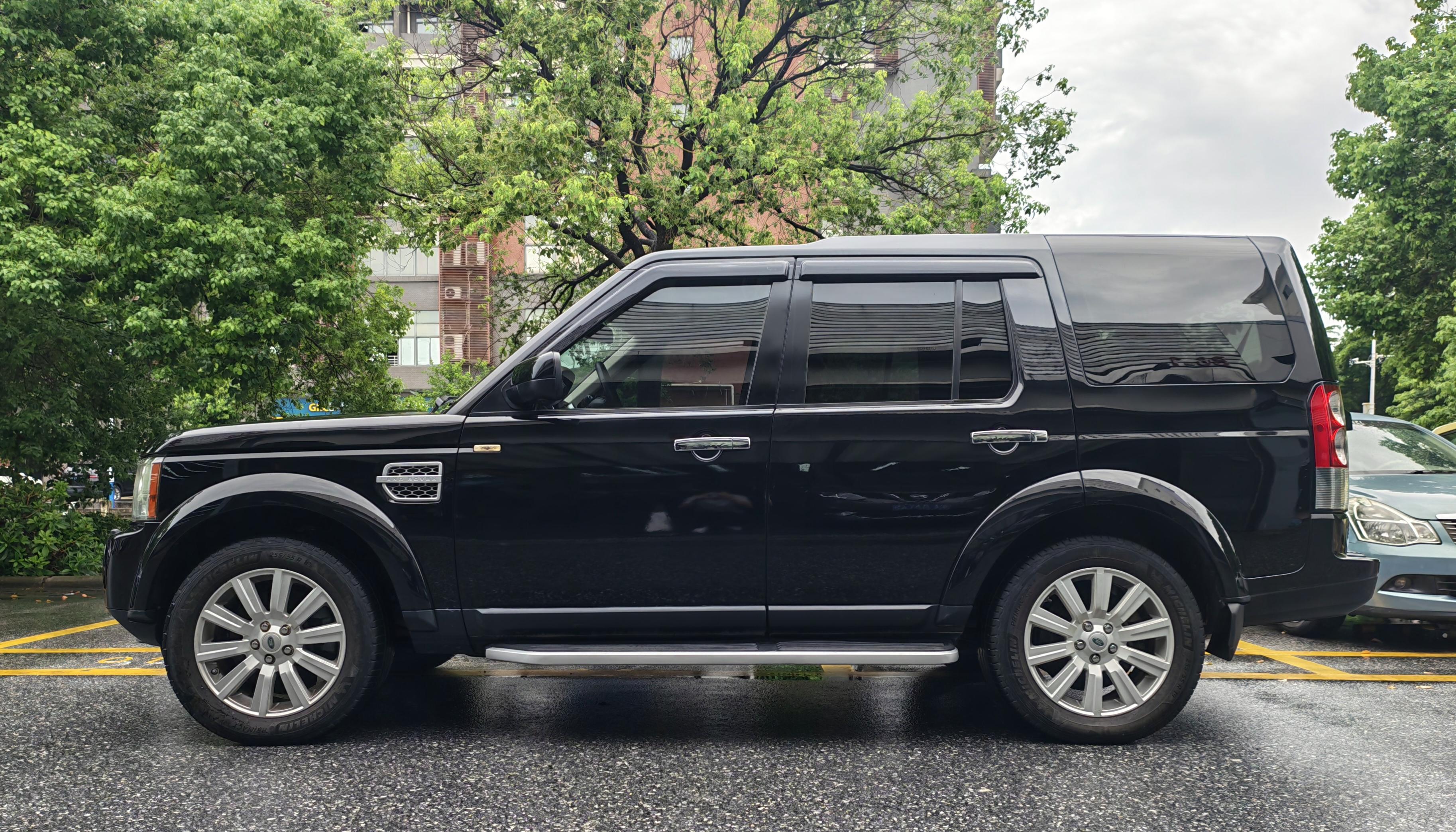 Land Rover Discovery 2012 thumb 10