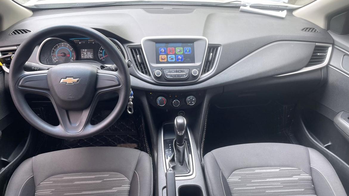 Chevrolet Cavalier 2019 thumb 5
