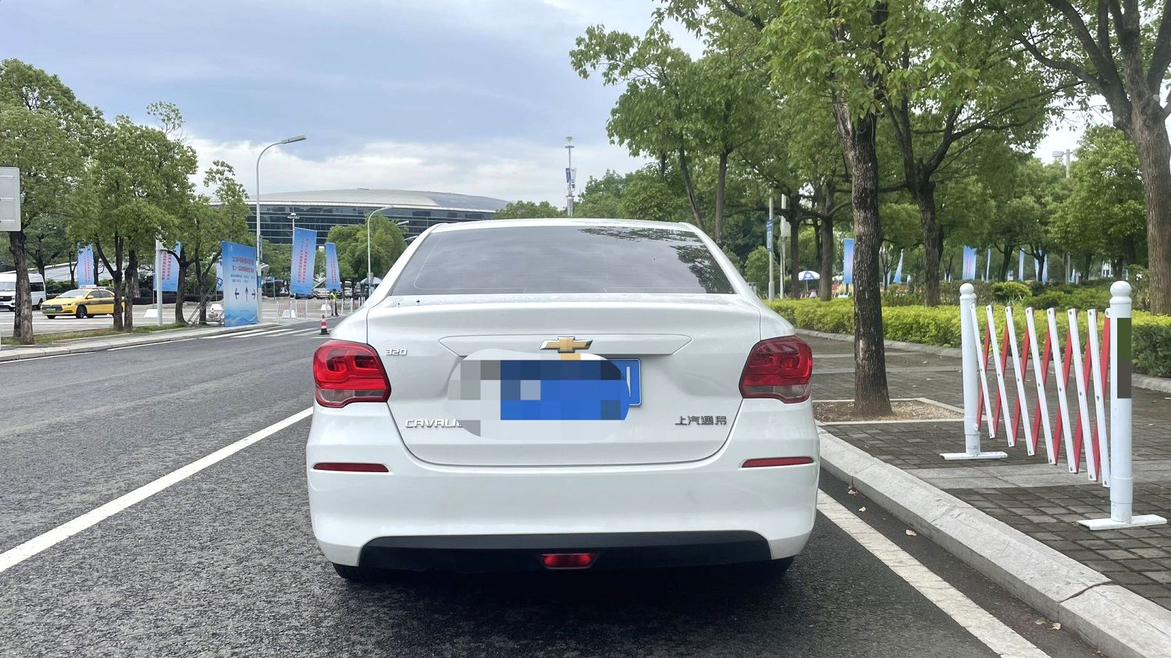 Chevrolet Cavalier 2019 thumb 12