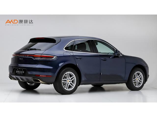 Porsche Macan 2018 thumb 12