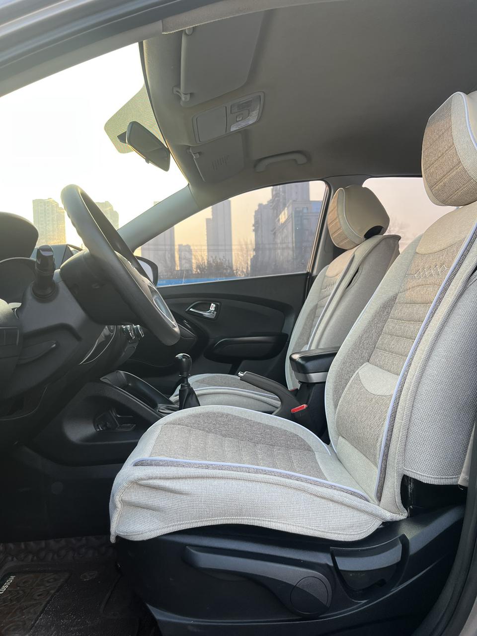 Hyundai ix35 2013 thumb 7