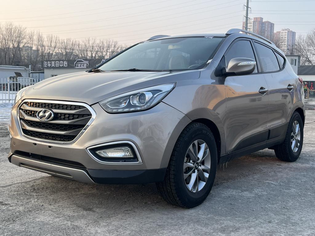 Hyundai ix35 2013 thumb 9