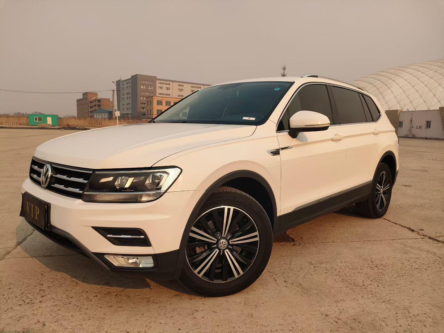 Volkswagen Tiguan 2019 thumb 8