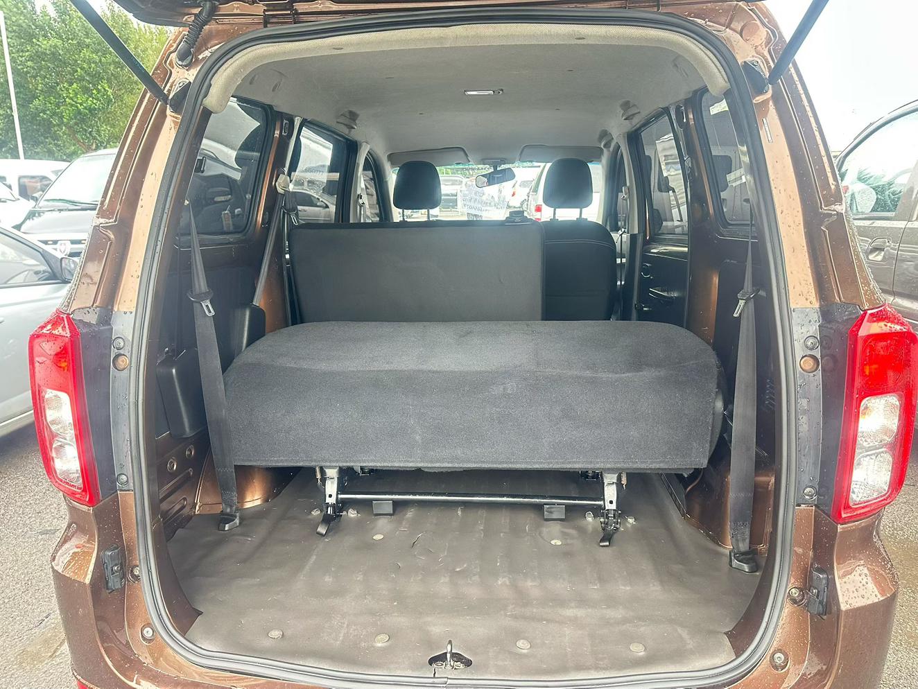 Wuling Hong Guang 2021 thumb 7