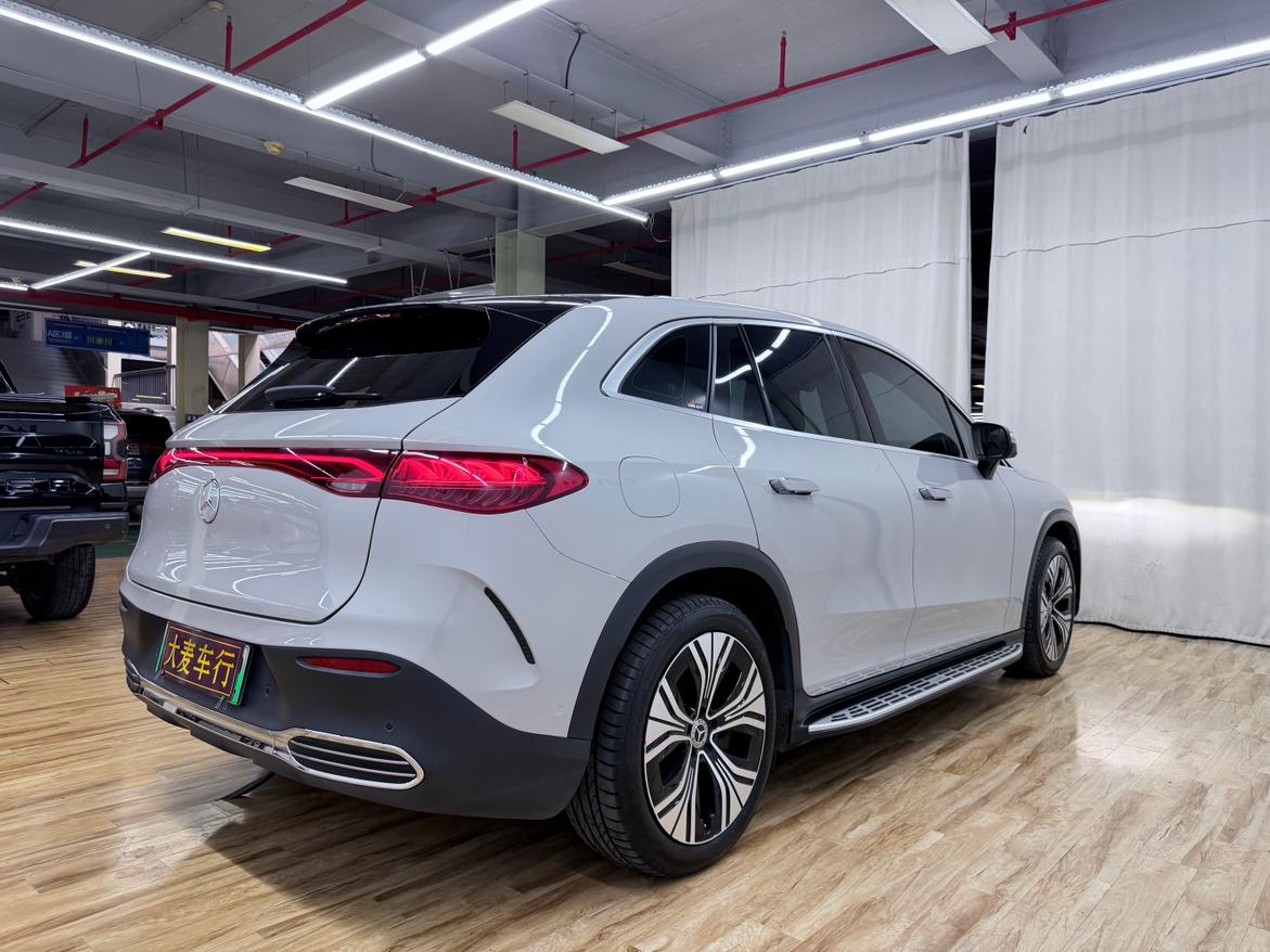 Mercedes-Benz EQE SUV 2023 thumb 5