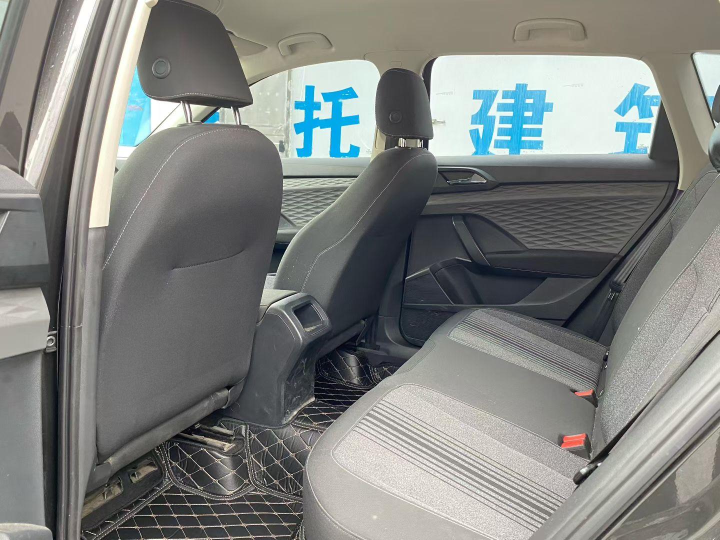Volkswagen Tharu 2020 thumb 7