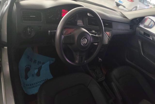 Volkswagen Santana 2013 thumb 11