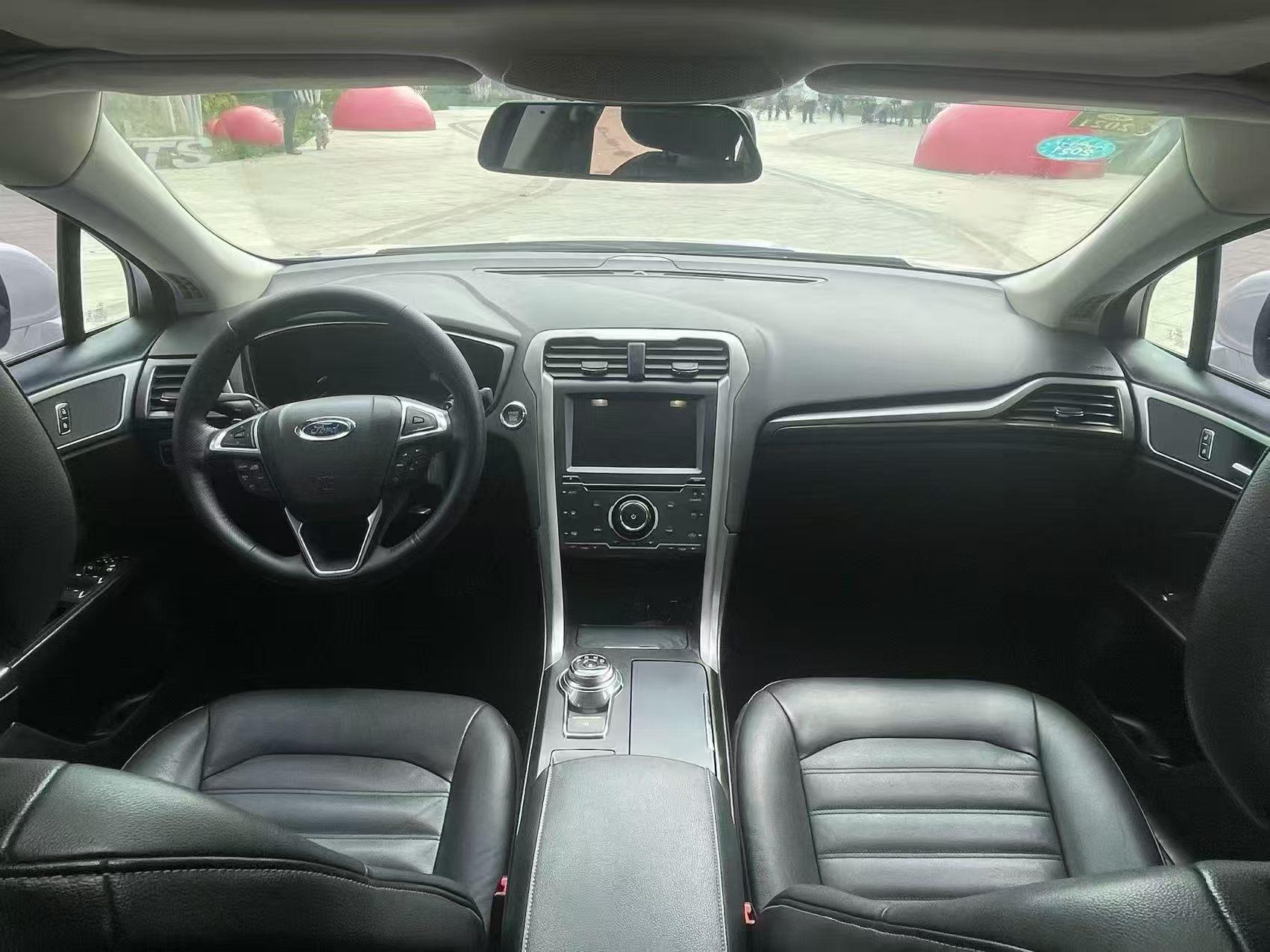 Ford Mondeo 2017 thumb 5