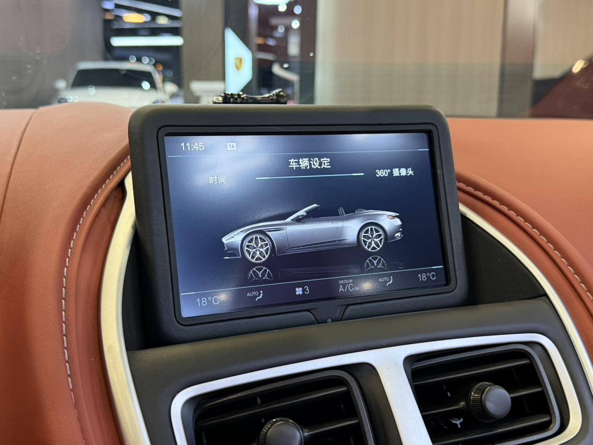 Aston Martin DB11 2019 thumb 8