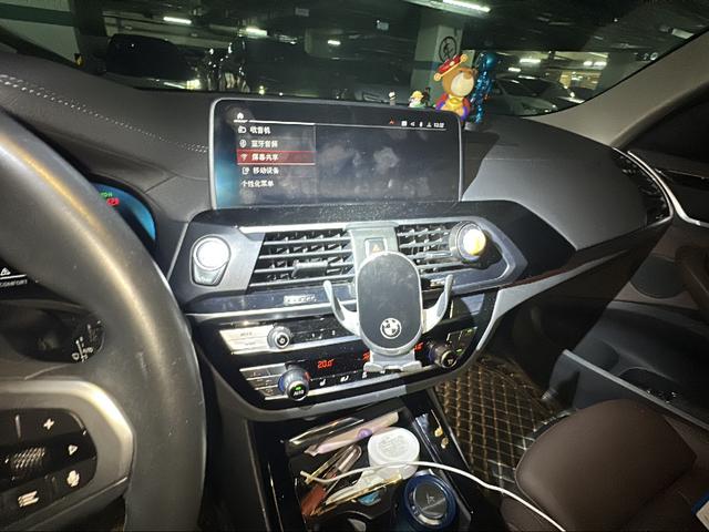 BMW X3 2021 thumb 10