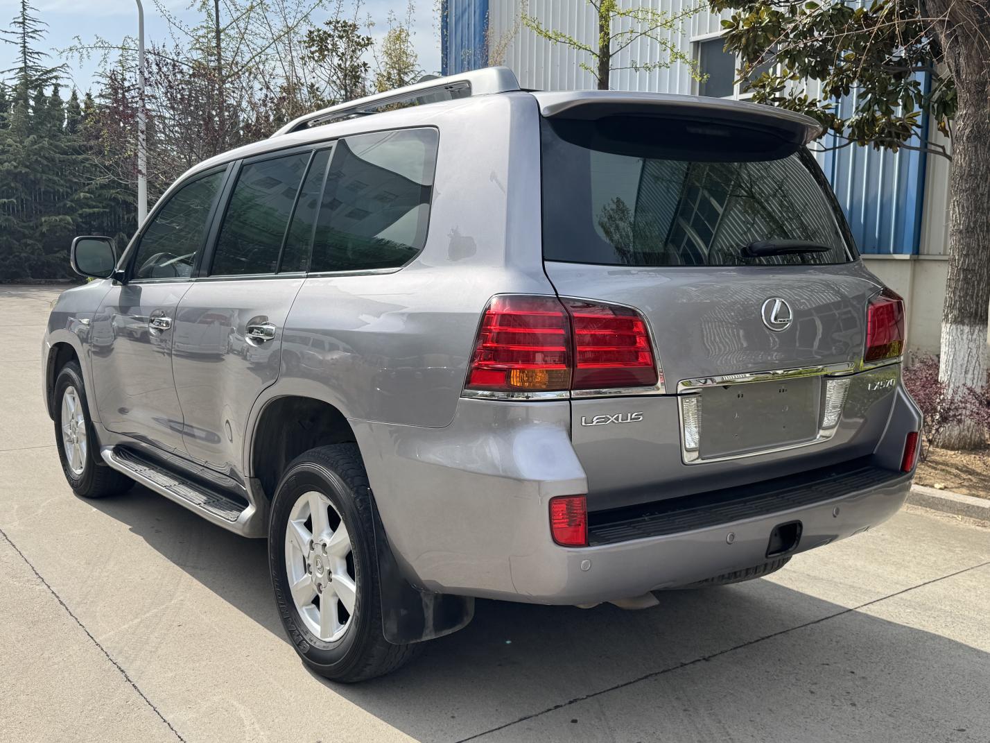 Lexus LX 2008 thumb 2