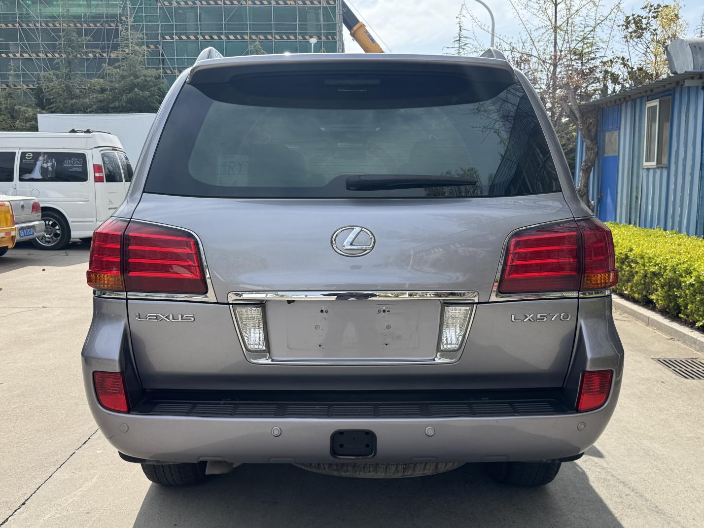 Lexus LX 2008 thumb 3