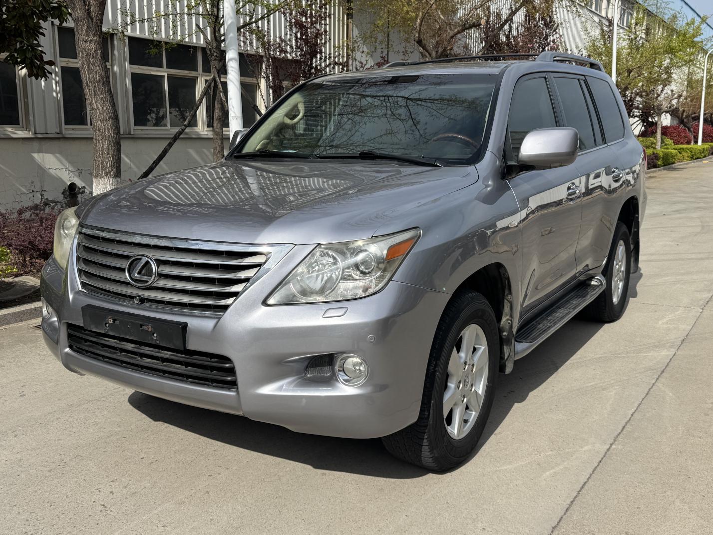 Lexus LX 2008 thumb 10