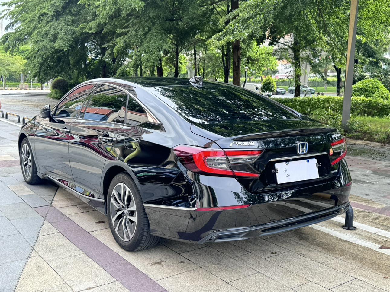 Honda Accord 2022 thumb 3