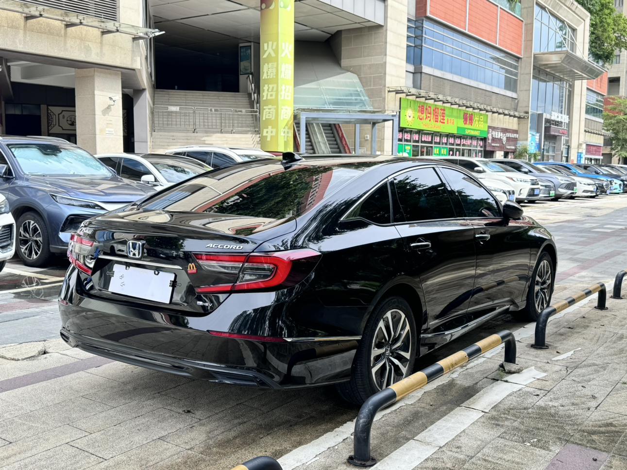 Honda Accord 2022 thumb 5