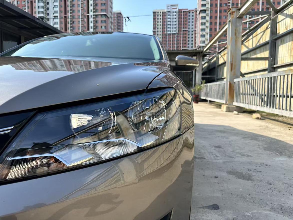 Volkswagen Passat (North America and China) 2013 thumb 7