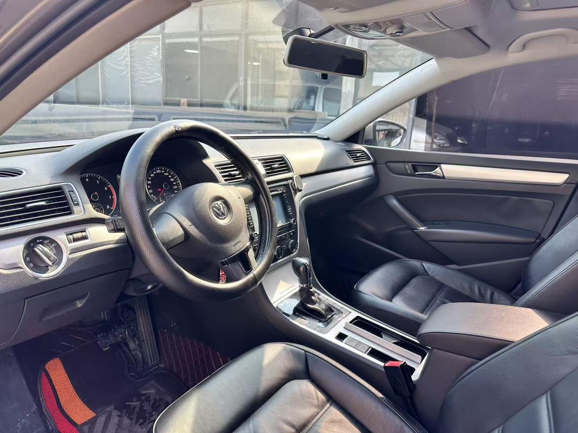 Volkswagen Passat (North America and China) 2013 thumb 12