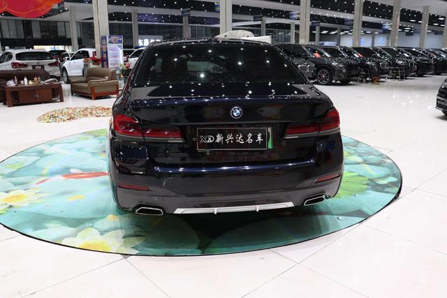 BMW 5 серии 2022 thumb 3