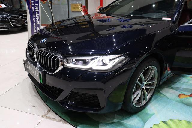 BMW 5 серии 2022 thumb 5