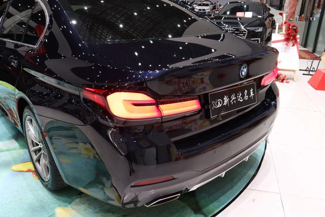 BMW 5 серии 2022 thumb 6
