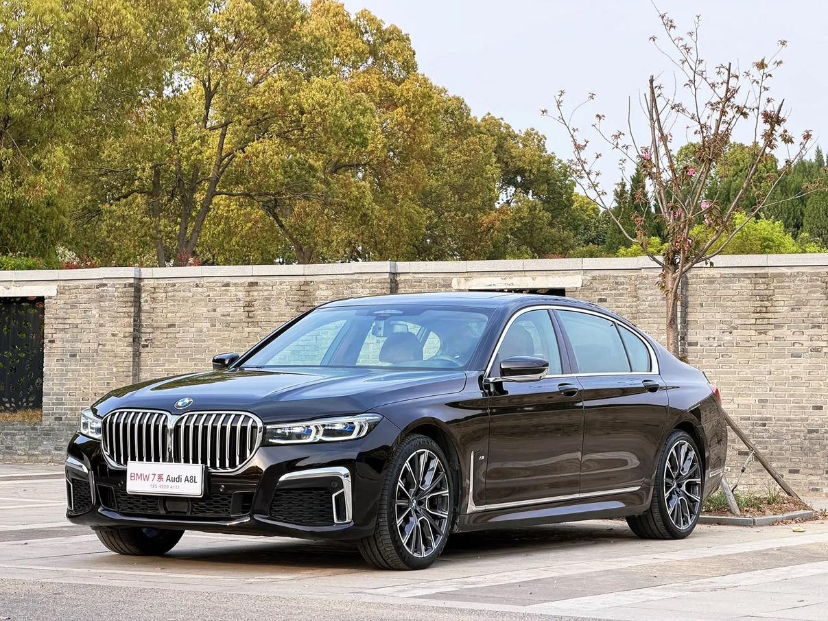BMW 7 серии 2019 thumb 11