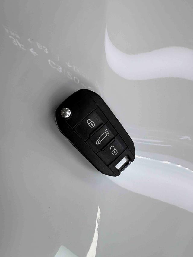 Citroen C3-XR 2015 thumb 9