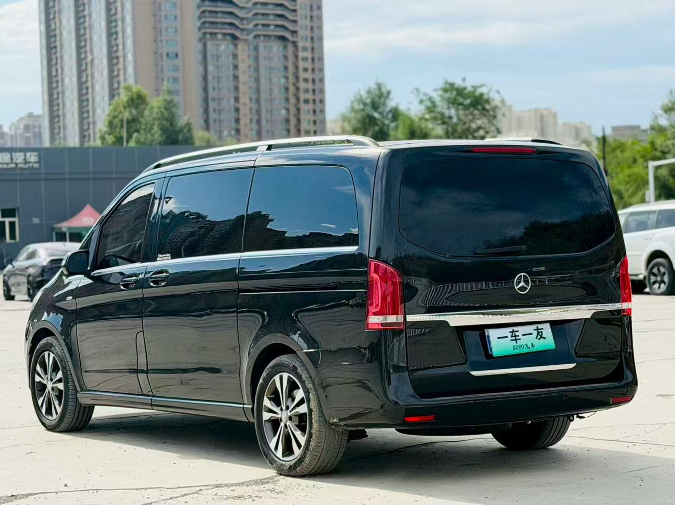 Mercedes-Benz V-Класс 2016 thumb 11