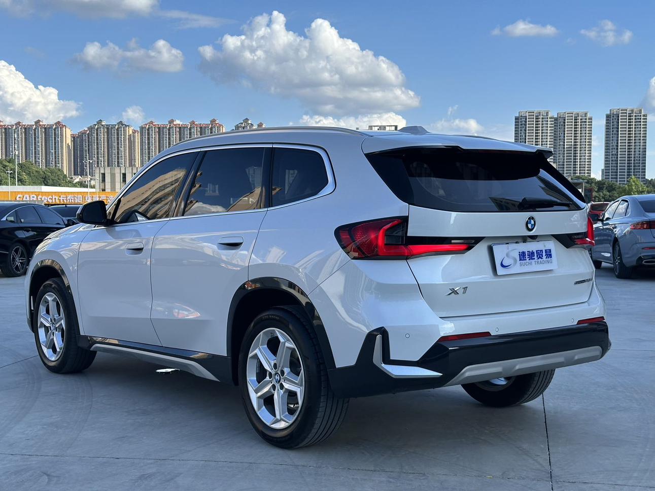 BMW X1 2023 thumb 3