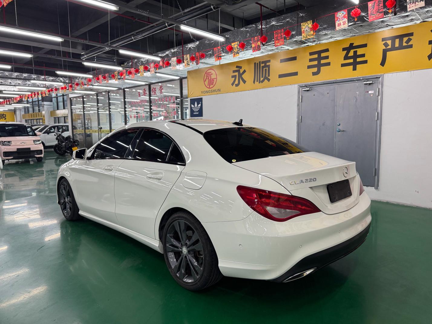 Mercedes-Benz CLA 2016 thumb 3