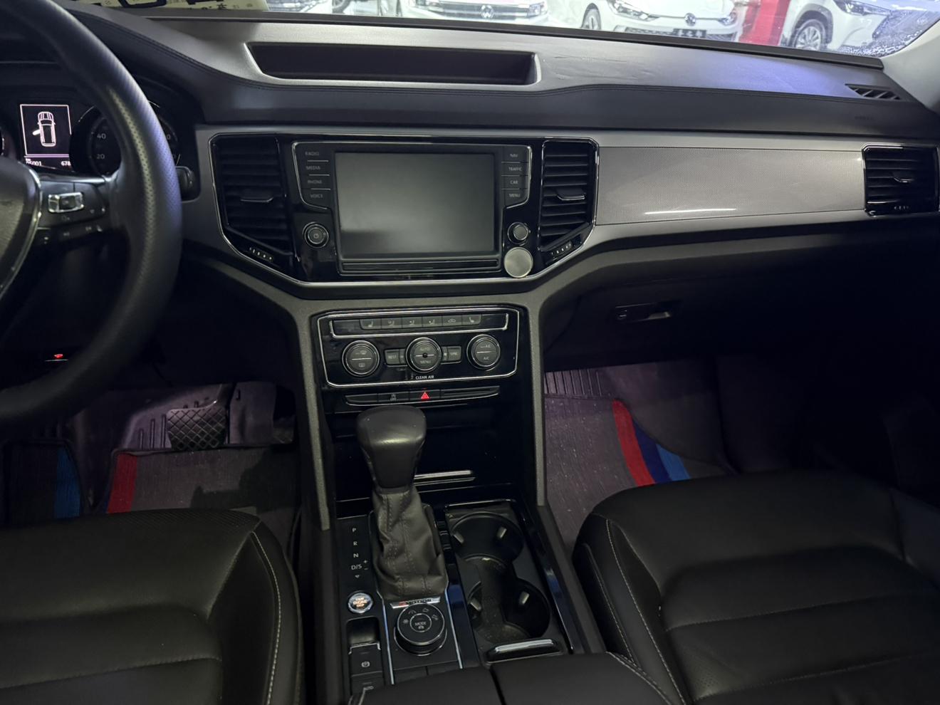 Volkswagen Teramont 2017 thumb 11
