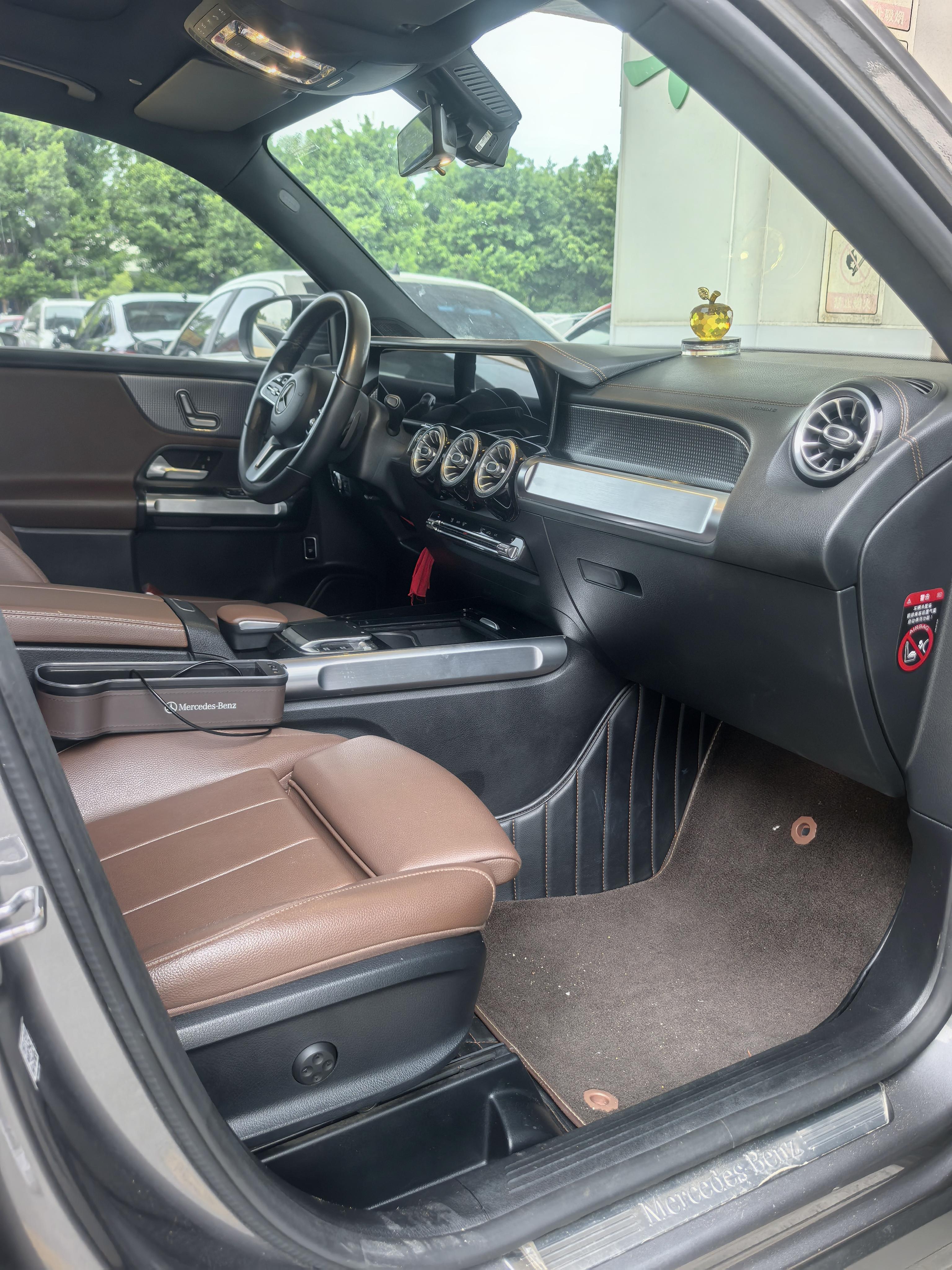 Mercedes-Benz GLB 2020 thumb 4