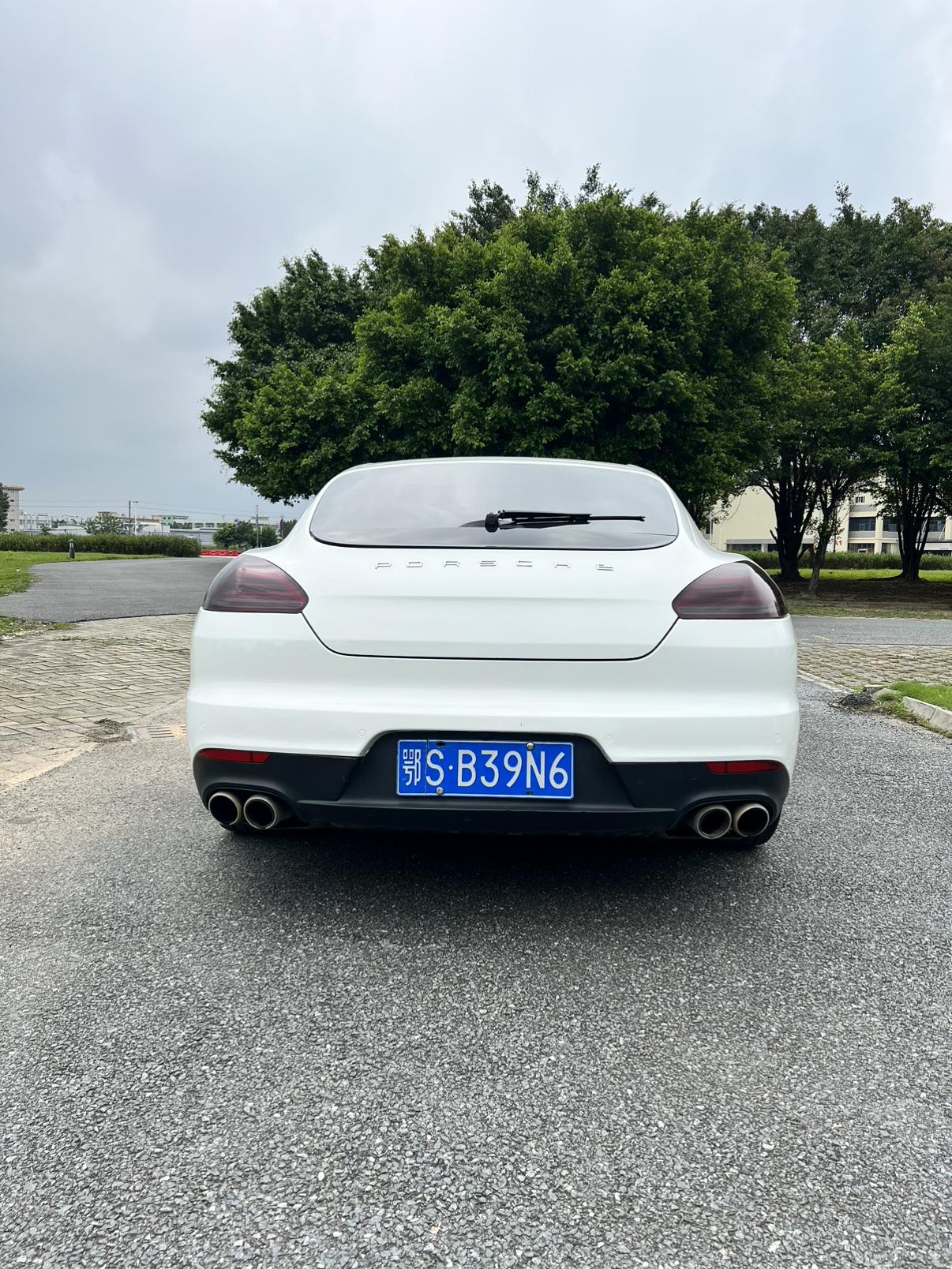 Porsche Panamera 2014 thumb 2