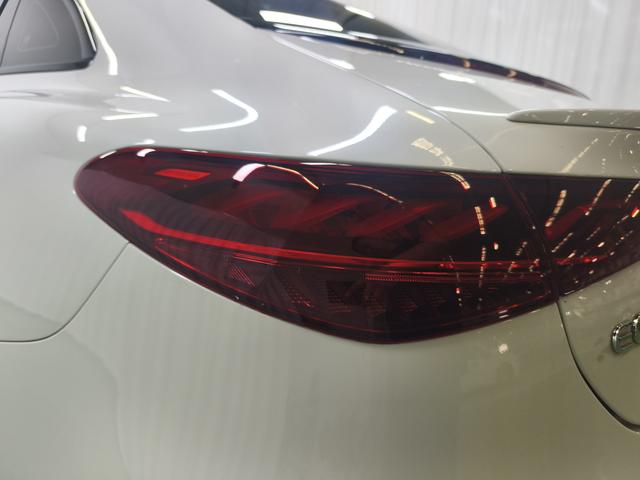 Mercedes-Benz EQE 2022 thumb 11