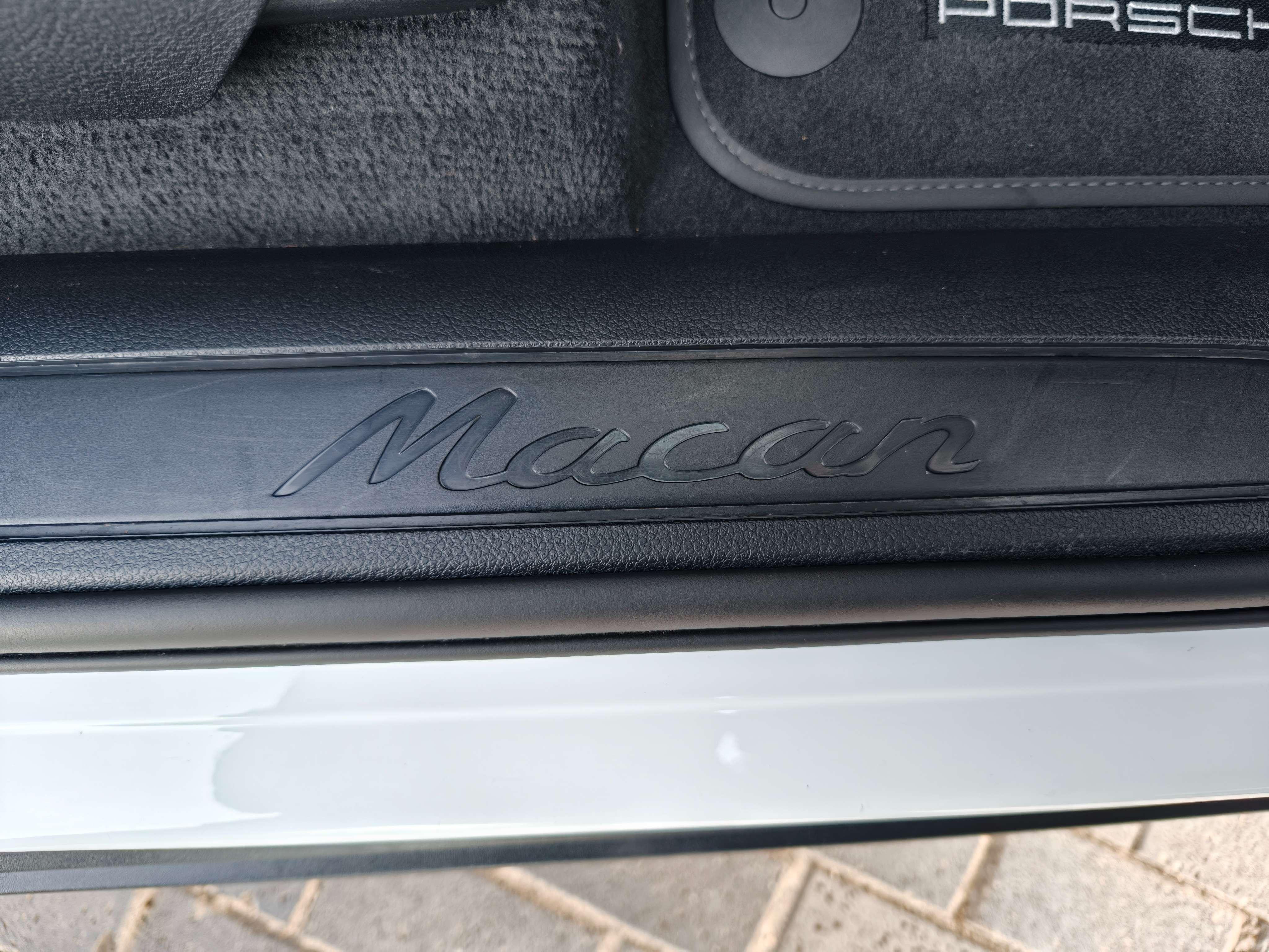 Porsche Macan 2021 thumb 9