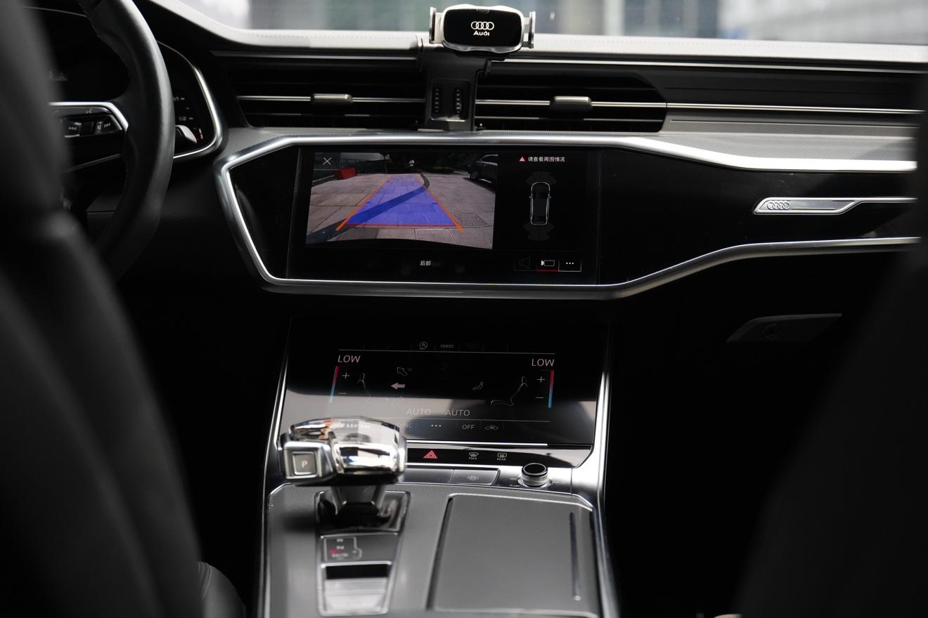 Audi A6 2023 thumb 10