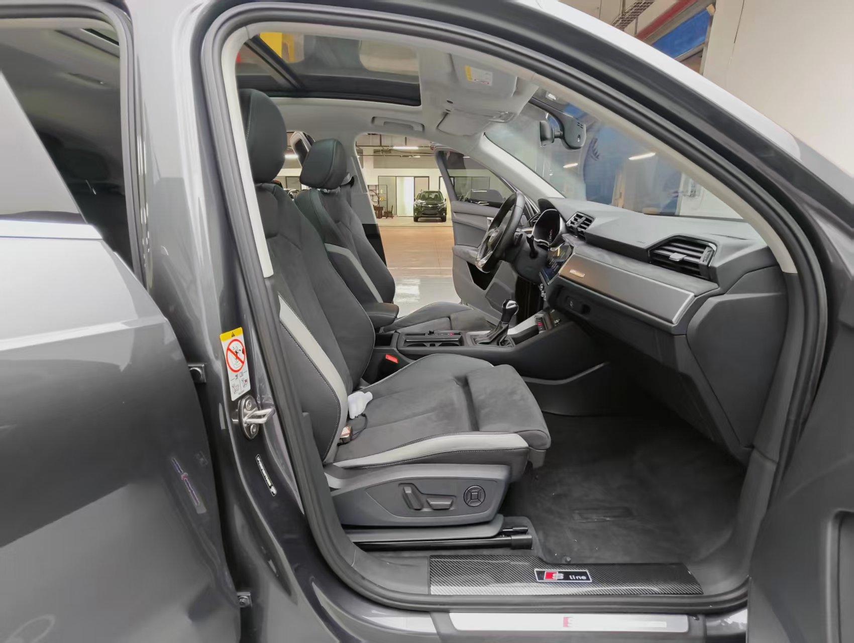 Audi Q3 2023 thumb 8