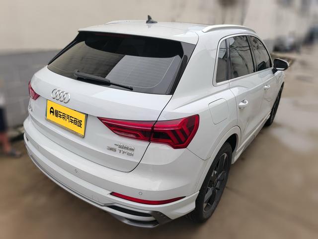 Audi Q3 2021 thumb 2