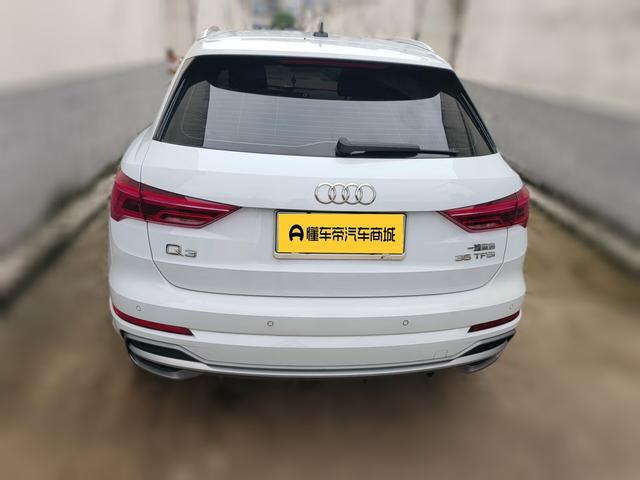 Audi Q3 2021 thumb 3