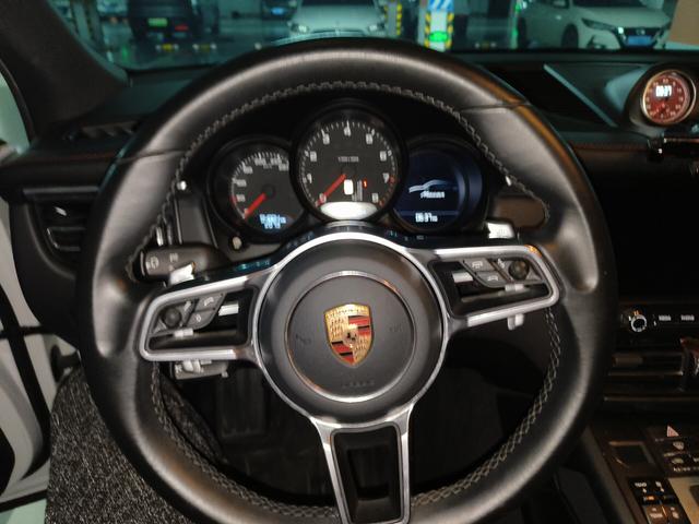 Porsche Macan 2018 thumb 9