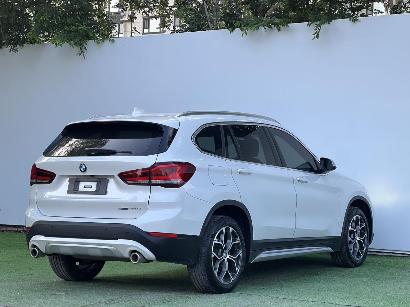 BMW X1 2022 thumb 4