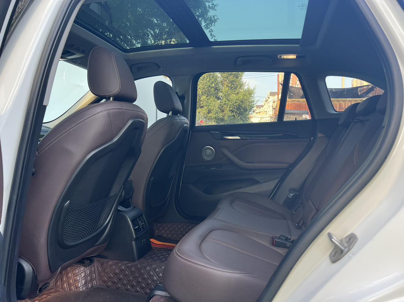 BMW X1 2022 thumb 7