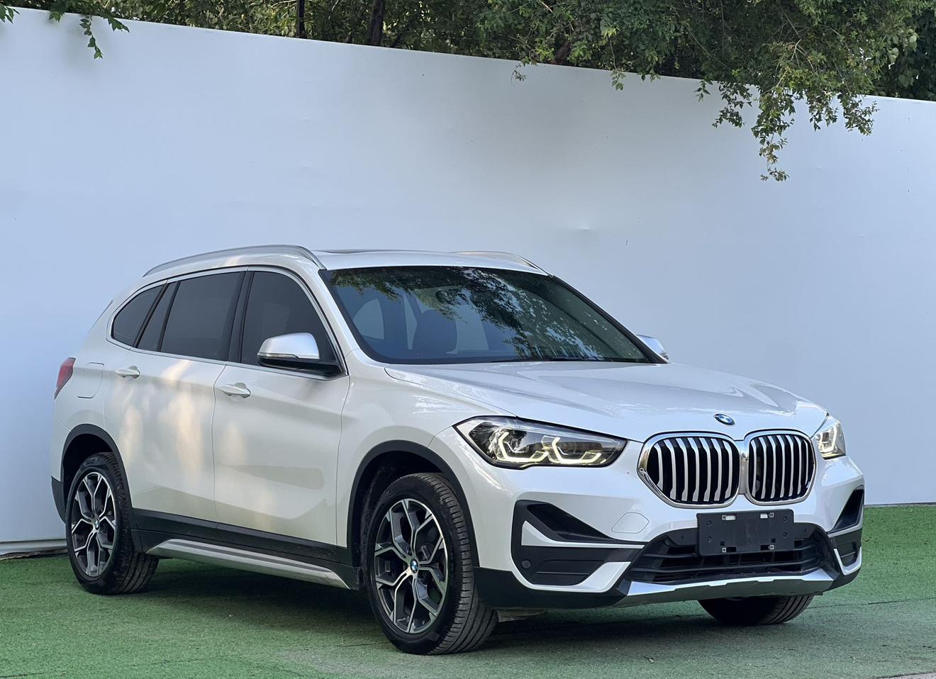BMW X1 2022 thumb 10