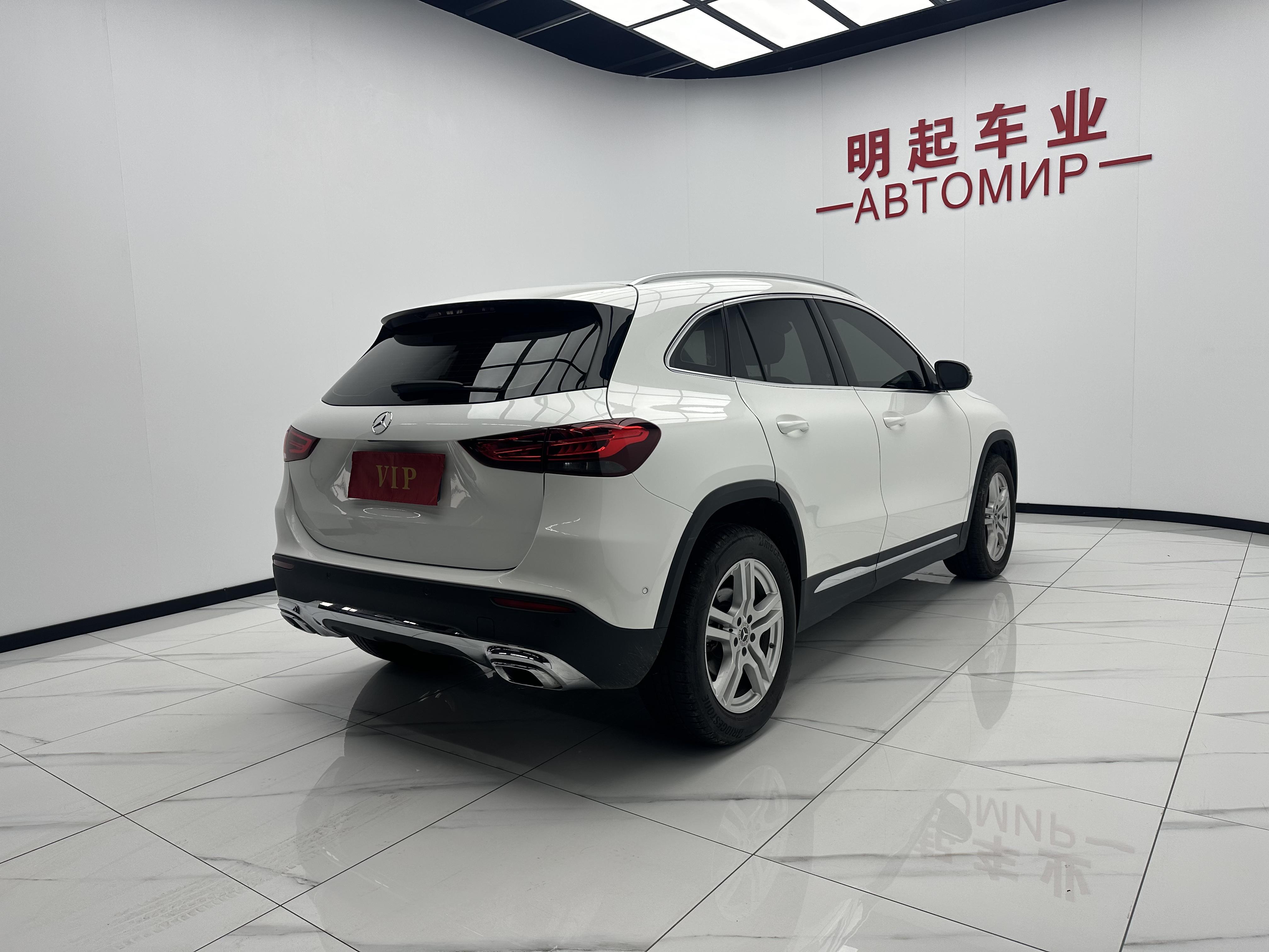 Mercedes-Benz GLA 2022 thumb 4
