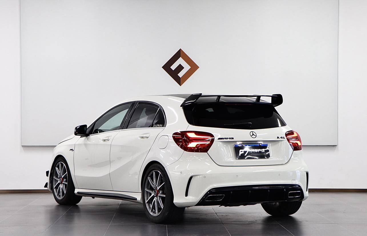 Mercedes-Benz A-Класс 2016 thumb 3