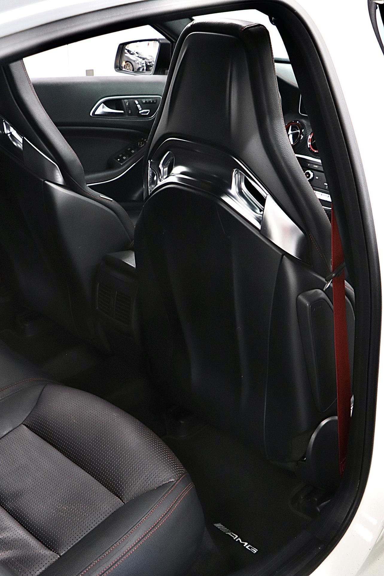 Mercedes-Benz A-Класс 2016 thumb 8