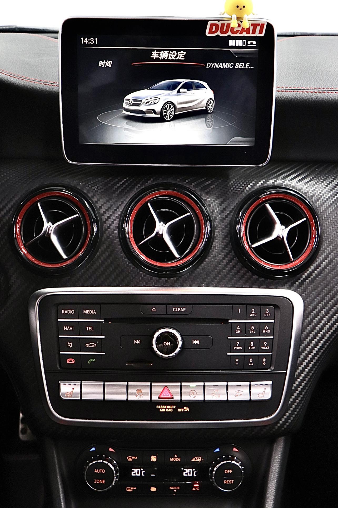 Mercedes-Benz A-Класс 2016 thumb 12