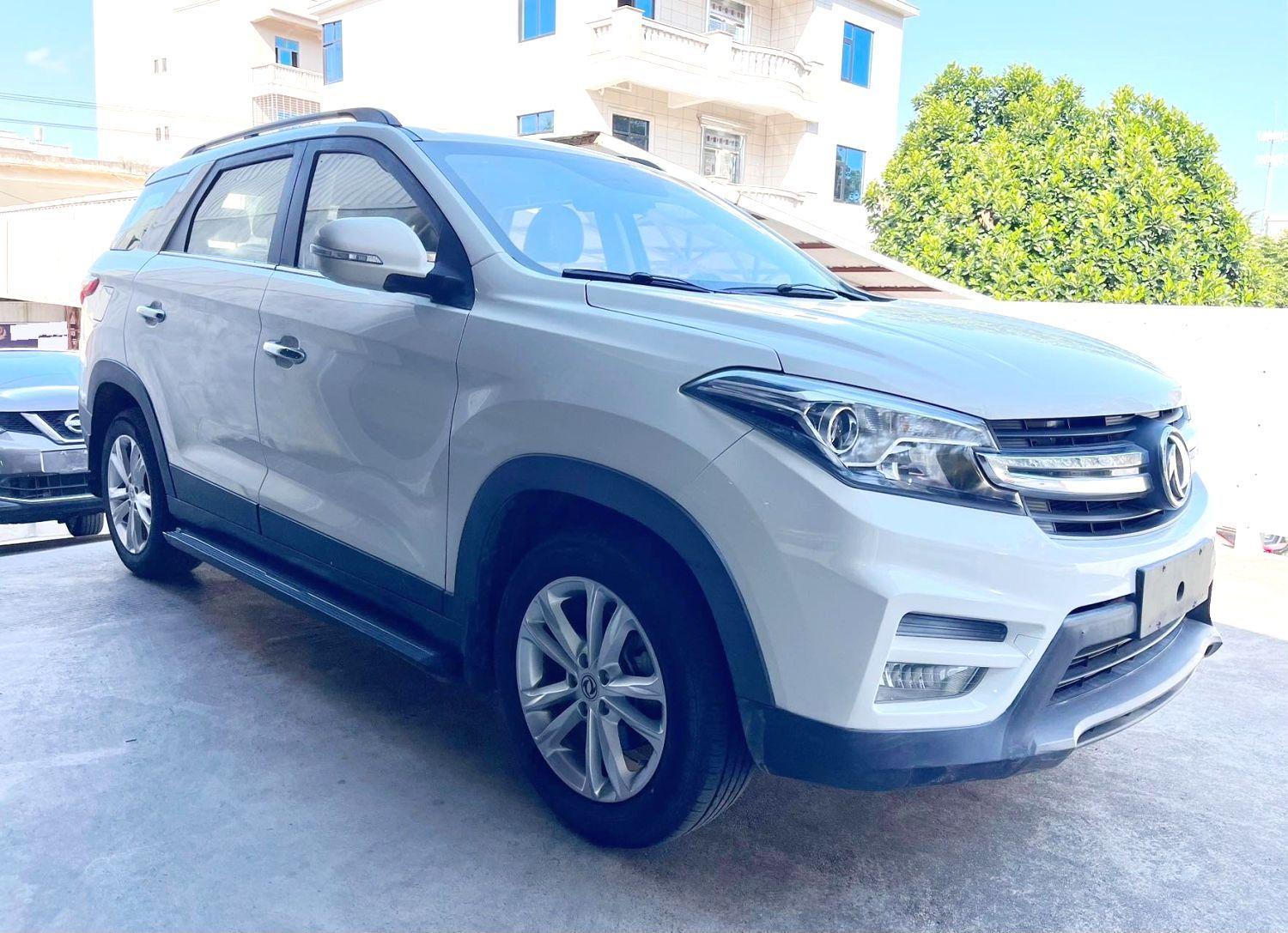 Dongfeng Fengon S560 2018 thumb 10