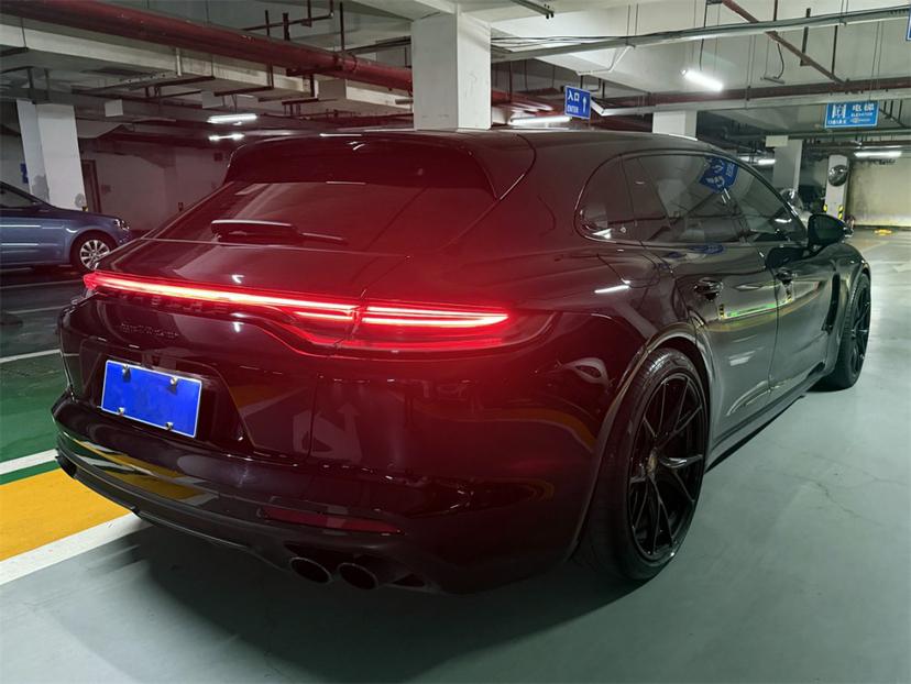 Porsche Panamera 2022 thumb 2