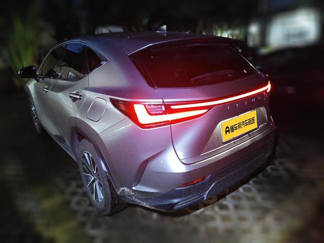 Lexus NX 2024 thumb 4